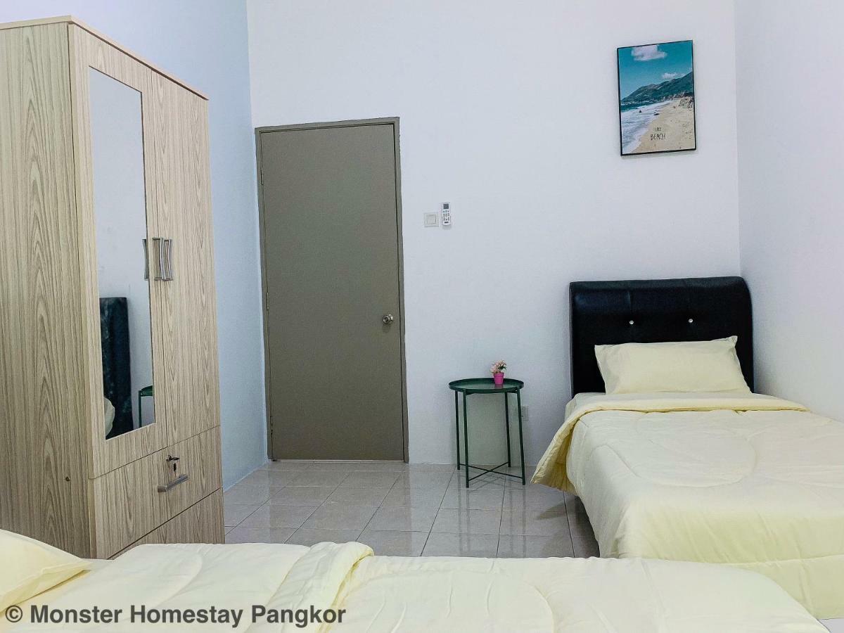 Monster Lot 10 Pangkor Apartment Pangkor Island Екстериор снимка